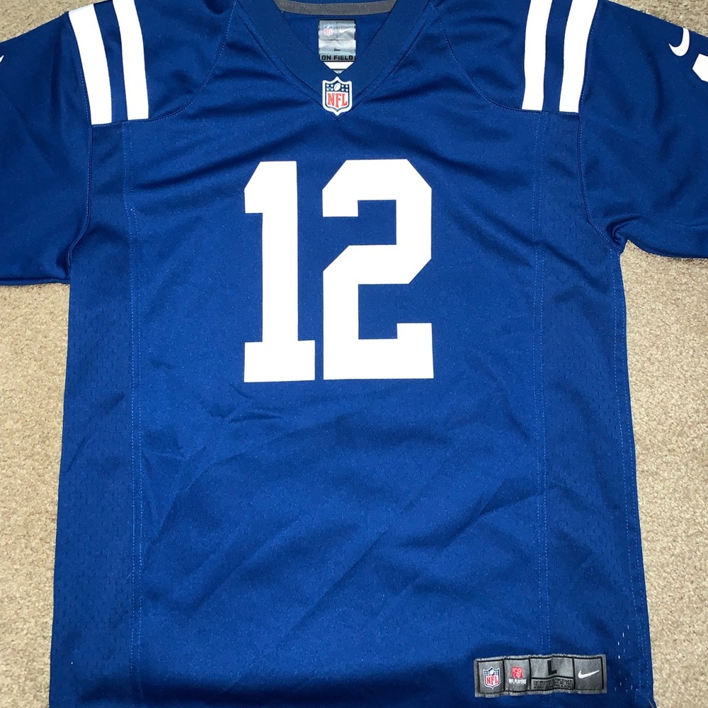 Youth large Colts jersey!
